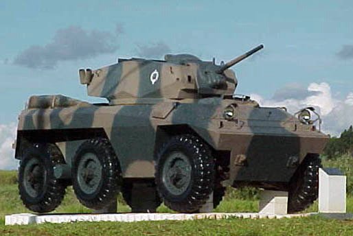 브라질 육군만 운용했던 37mm포 탑재 EE-9 <출처 : cibld.eb.mil.br>