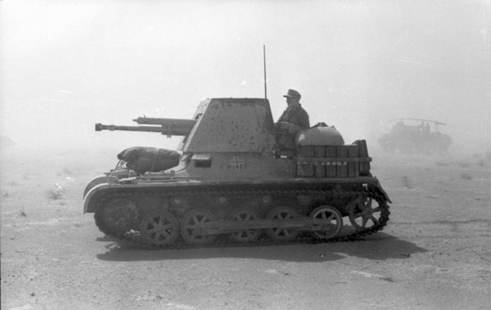 1호 전차가 단종되어 추가 공급이 어렵기도 했지만 전차들의 방어력이 증가하면서 1943년 이후 도태되었다. < 출처: Public Domain >
