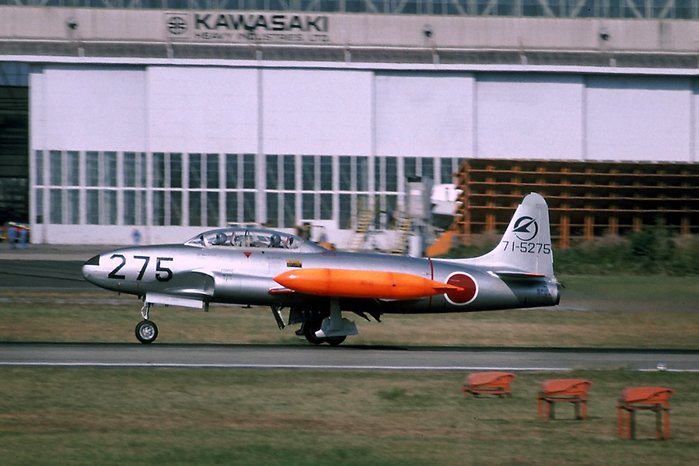 가와사키 중공업에 T-33을 면허생산하면서 일본의 항공산업은 부활하기 시작했다. (출처: Rob Schleiffert / Wikimedia)
