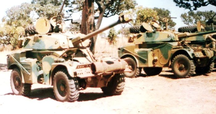 1960년대 도입된 엘란드 장갑차. 사진은 90mm 저압포를 탑재한 엘란드-90. <출처 (cc) John Wynne Hopkins at wikimedia.org>