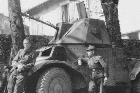 25mm 기관포로 무장한 파나르 178 CDM <출처 : tanks-encyclopedia.com>