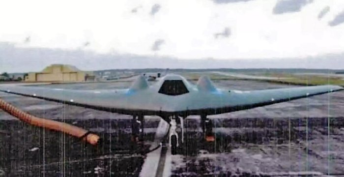 괌(Guam)의 앤더슨 공군 기지에서 촬영된 RQ-170. 일자는 불명. (출처: US Air Force/Joseph Trevithick)