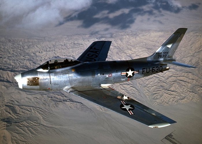 F-86A < 출처 : (cc) North American Aviation >
