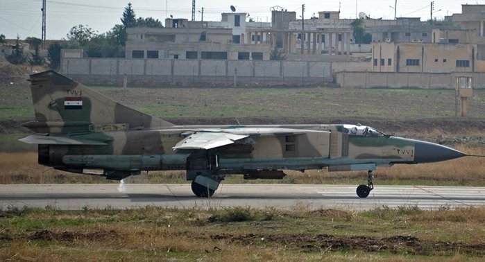 시리아 내전에서 목격된 시리아 공군의 MiG-23 < 출처 : Public Domain >