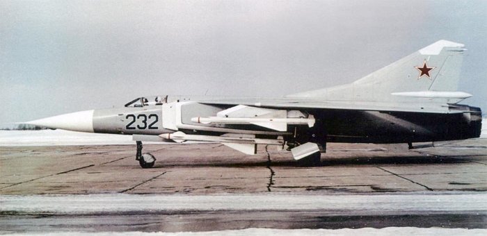 MiG-23S < 출처 : Public Domain >