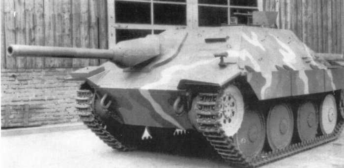 75mm 무반동포를 장착한 Jagdpanzer 38 Starr < 출처 : Public Domain >