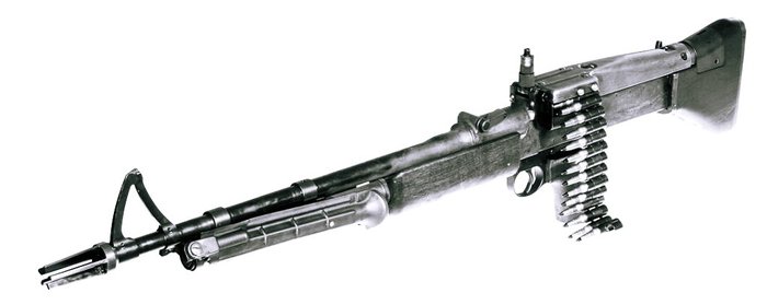 T52(위)와 T52E1(아래) 시제 기관총 <출처: Public Domain>