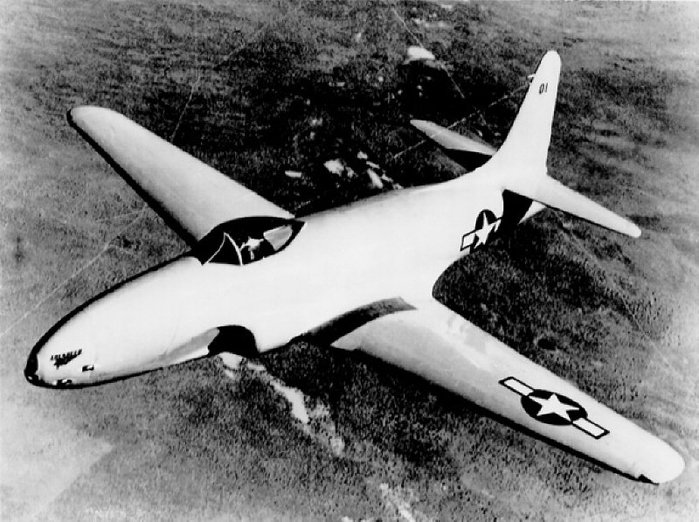 최초 P-80이었으나 공군 독립 후인 1948년 F-80으로 제식명을 변경했다. < 출처 : Public Domain >