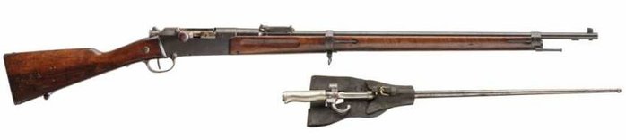 르벨소총은 튜브형 탄창으로 대용량을 제공했지만 기병총으로 사용하기에는 한계가 있었다. <출처: Public Domain>