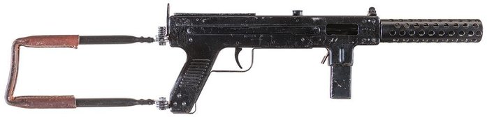 M/50은 총열 위에 방열덮개를 씌울 수도 있었으며, 개머리판에 가죽을 덧대어 더욱 확실한 견착이 가능하도록 했다. <출처: Public Domain>