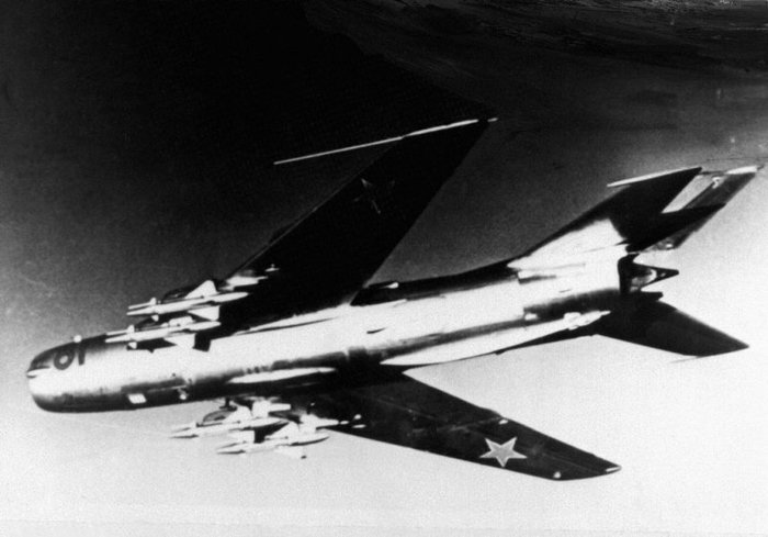 MiG-19PM '파머-E' < 출처 : Public Domain >