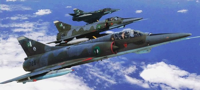 파키스탄 공군은 프랑스로부터 미라주 5F를 2차례 나눠 도입하여 ROSE II와 ROSE III로 명명했다. <출처: 파키스탄 공군>
