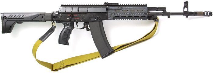 2012년에 출시한 AK-12의 최초 시제소총 <출처: Public Domain>