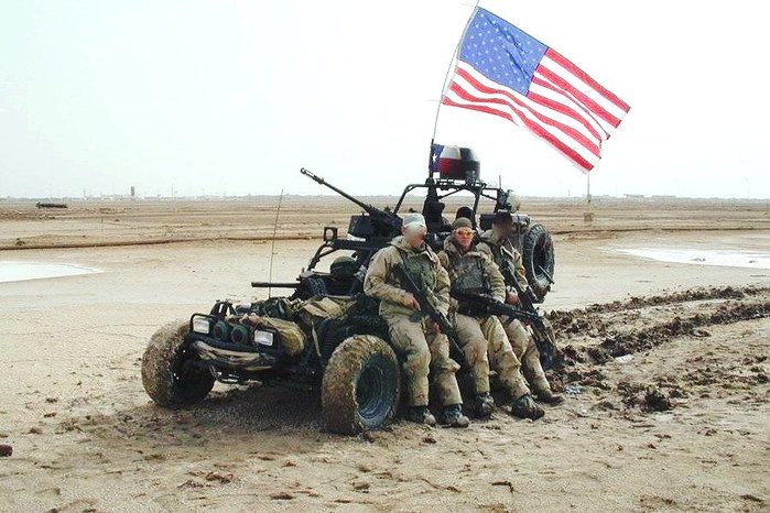 DPV의 마지막 버전인 ALSV는 아프가니스탄과 이라크에서도 맹활약했다. 사진은 실3팀 소속으로 '아메리칸 스나이퍼'의 실제 주인공 크리스 카일이 알포(Al Faw) 지역에서 찍은 사진이다. <출처: Chris Kyle Frog Foundation>