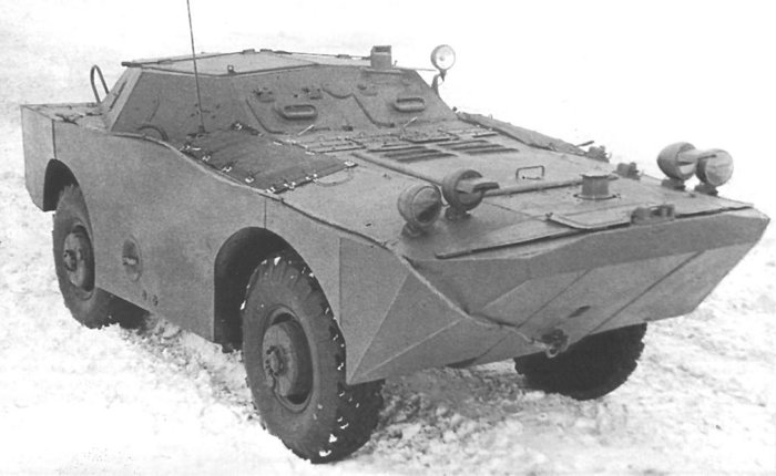 상부가 해치로 덮인 BRDM-1 obr.1958 <출처 : krasnayazvezda.com>