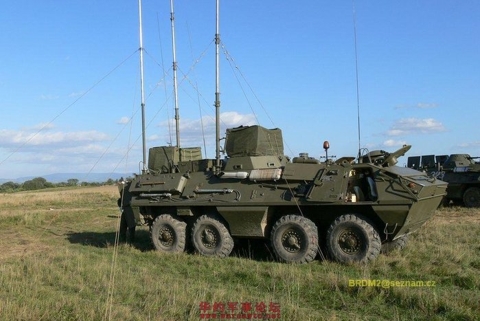 비무장 통신 및 지휘형 VSOT-64/R3MT <출처 : warsawto.net>