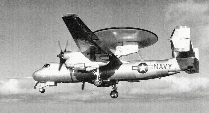W2F-1 호크아이 프로토타입의 1960년 초도비행 모습 <출처: 그루만>