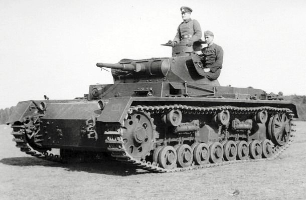 Ausf. B < 출처 : Public Domain >