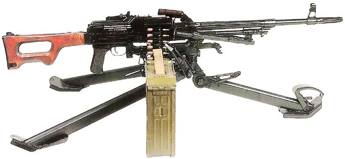 6T2 삼각대를 장착한 PKS 기관총 <출처: Public Domain>
