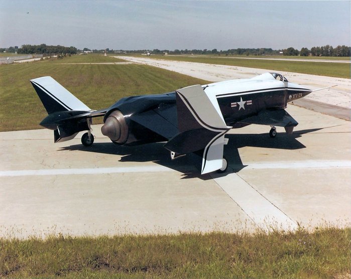 XFV-12A. (출처: US National Aeronautic Association[NAA]/Public Domain)