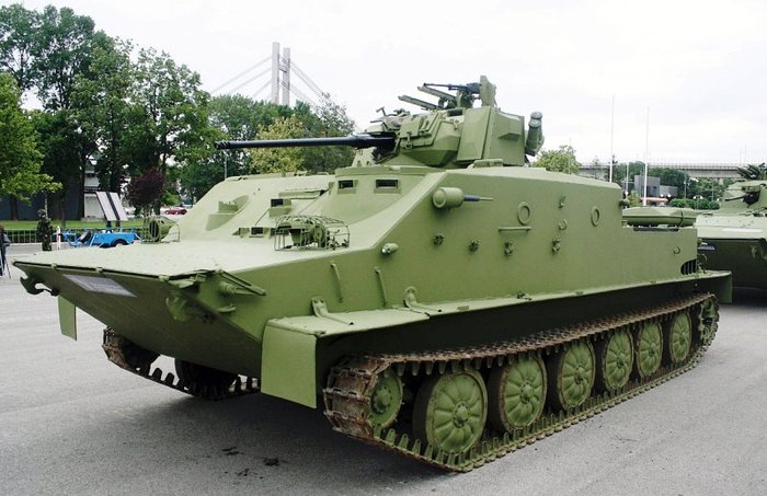 현재도 많은 나라에서 BTR-50을 사용 중이나 보조 전력으로 취급된다. < 출처 : (cc) Srđan Popović at Wikimedia.org >