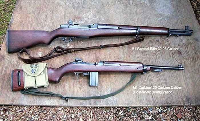 명칭 때문에 M1 카빈을 M1 개런드의 단축형으로 오해하는 경우가 종종 있다. 하지만 개발 목적부터 달랐던 전혀 별개의 소총이다. < 출처 : Public Domain >