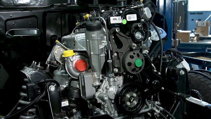 ISV는 콜로라도 일부모델이 채용한 2.8L 듀라맥스 터보디젤 엔진을 장착한다. <출처: GM 디펜스>