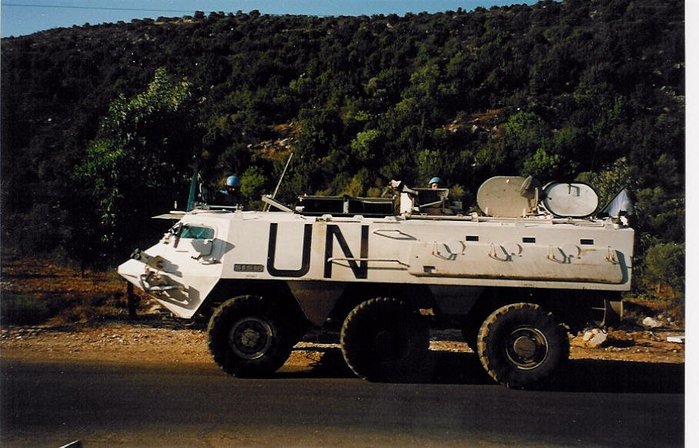 1998년 레바논 남부에서 UN 평화유지군으로 활동한 핀란드군 XA-180 <출처 (cc) Hdahlmo~commonswiki at wikimedia.org>