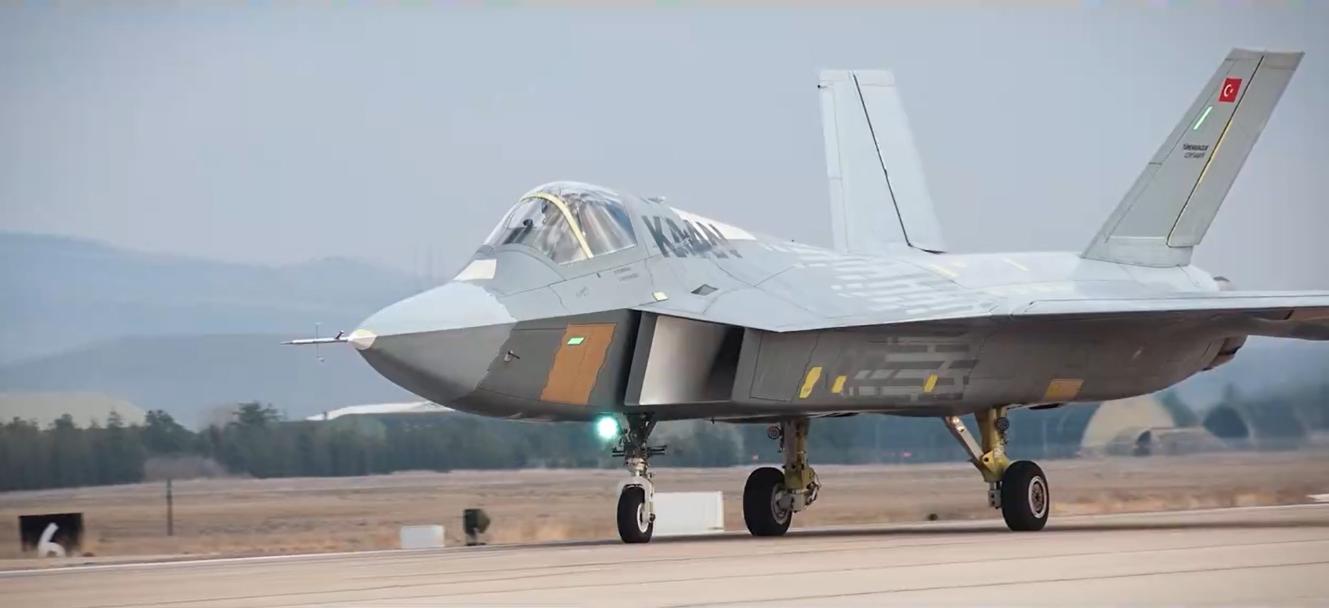 土耳其TAI航太公司:土耳其空軍新型TF-X計畫首架KAAN