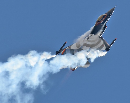 BEMIL 아카이브 - 유용원의 군사세계