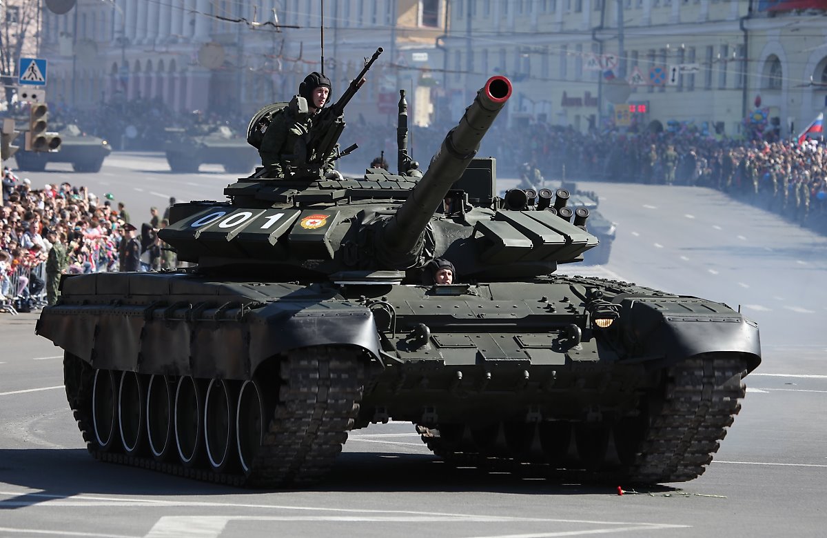 T-72B3 <ó: (cc) Vitaly V. Kuzmin at Wikimedia.org>