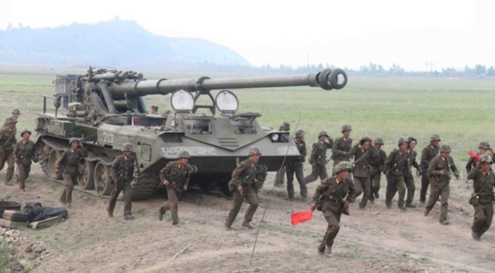 수도권을 위협하는 북한 최대의 장거리 곡사포 M1989 '주체포'