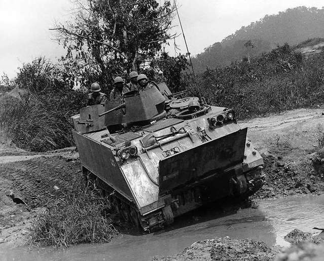 M113 尩