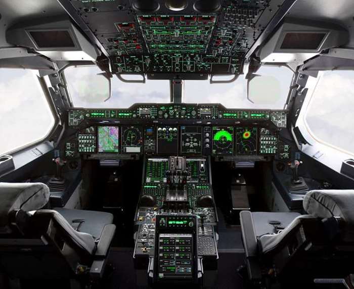 Airbus A400M  Airbus