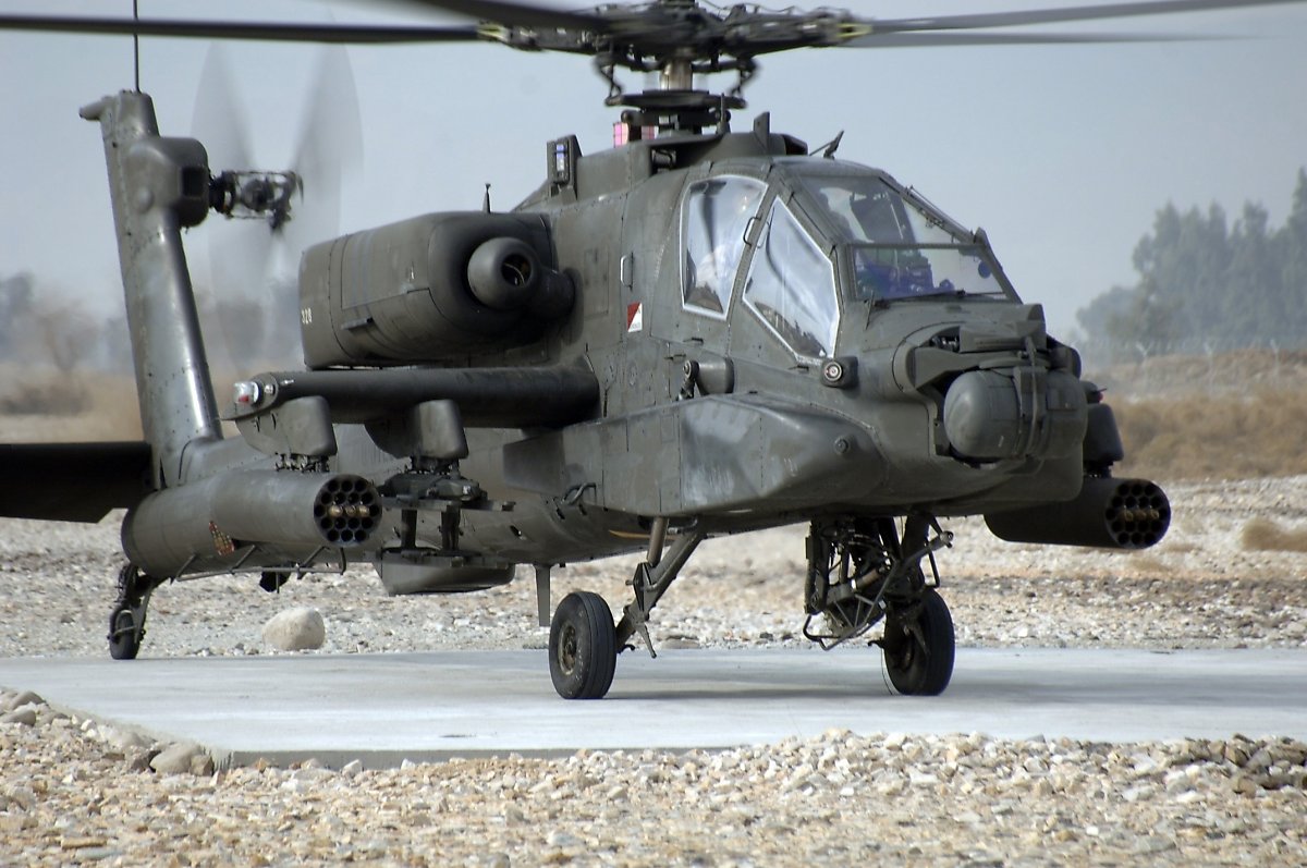 AH-64A ġ <ó: US Army>
