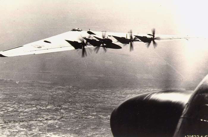 XB-35 ݱ <ó:  >