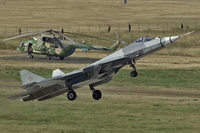 Su-57 PAK FA <ó: (cc) Aleksandr Markin at wikimedia.org>