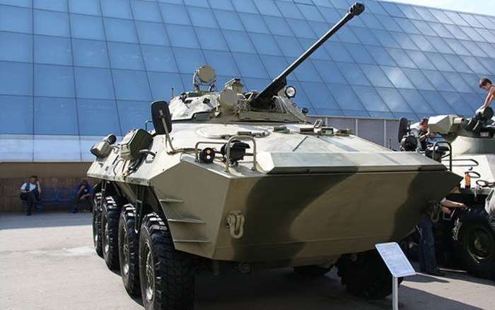 ۻ BTR-90 ǸŸ  ־    ´. <ó: (cc) Vitaly V. Kuzmin at Wikimedia.org>