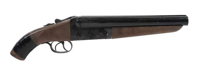 소드 오프 샷건은 총열과 개머리판을 잘라내어 숨기거나 휴대하기 쉽게 만든 산탄총을 가리킨다. <출처: Public Domain>