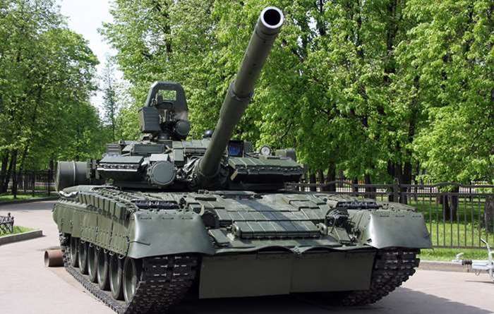 T-80B ߹尩   T-80BV <ó : vehicles-machines.eu>