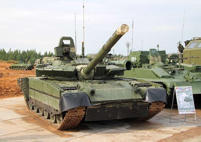 2017  T-80BVM  <ó : missiles2go.ru>