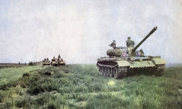  T-54AM <ó: Public Domain>