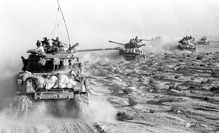 미국은 전진방어 전략을 구체화하기 위해 6일전쟁(사진)과 욤-키푸르 전쟁 등의 전훈을 연구했다. <출처: Public Domain>