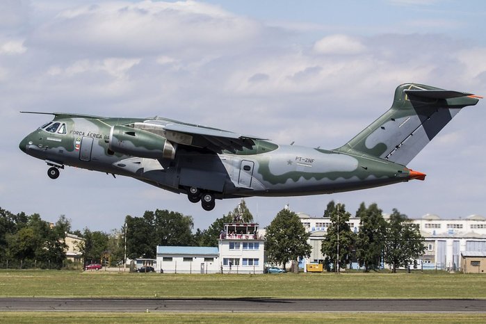 체코에 방문한 KC-390 수송기의 모습 <출처: Embraer>