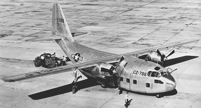 체이스 XC-123 시제수송기 <출처: Public Domain>