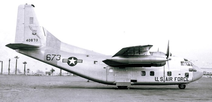 C-123B <출처: Public Domain>