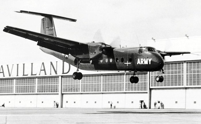 C-8A 버팔로 <출처: Public Domain>