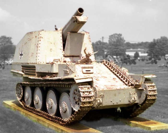 통상 그릴레(Grille)라고 불리는 38(t) 자주보병포. 15cm sIG 33 보병포를 탑재한 자주포 중에서 가장 많이 생산되었다. < 출처 : (cc) User:Fat yankey at Wikimedia.org >