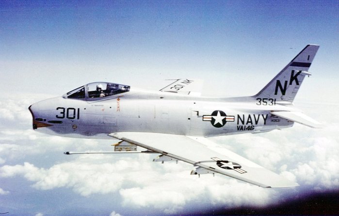 미 해군은 FJ-2를 전량 미 해병대에 인계하고 FJ-4를 채용했다. <출처 : Public Domain>