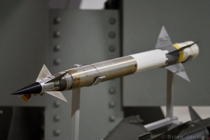 영국 포클랜드 전쟁 기념 박물관에 전시 중인 블로우파이프 미사일 모형 <출처 : flickr.com / Brian Jekins>